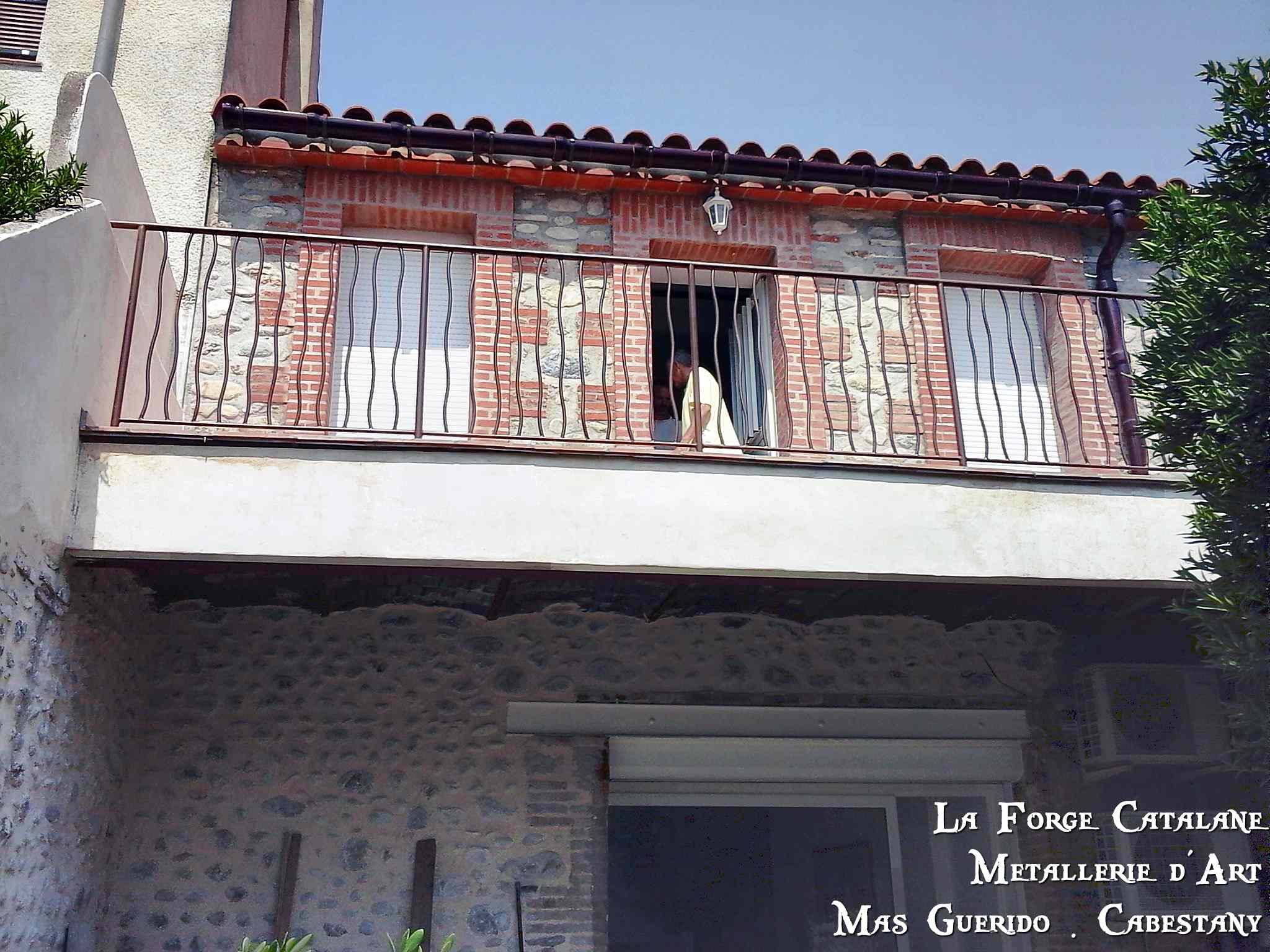 rambarde garde corps barreaux effet tordu fer La Forge Catalane.jpg